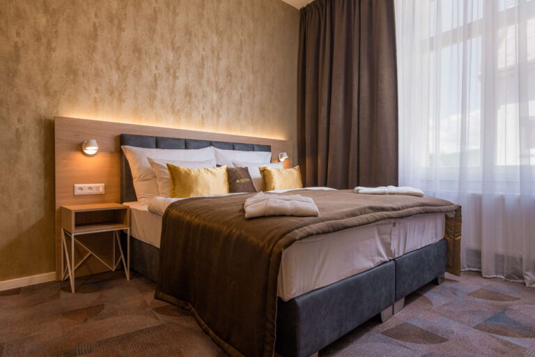 hotel-belros-room-208-04